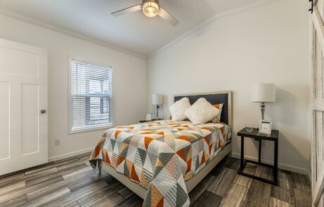 IN1650H11059-Bedroom-1